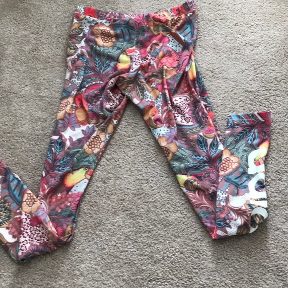 ADIDAS LEGGINGS - Picture 3 of 3